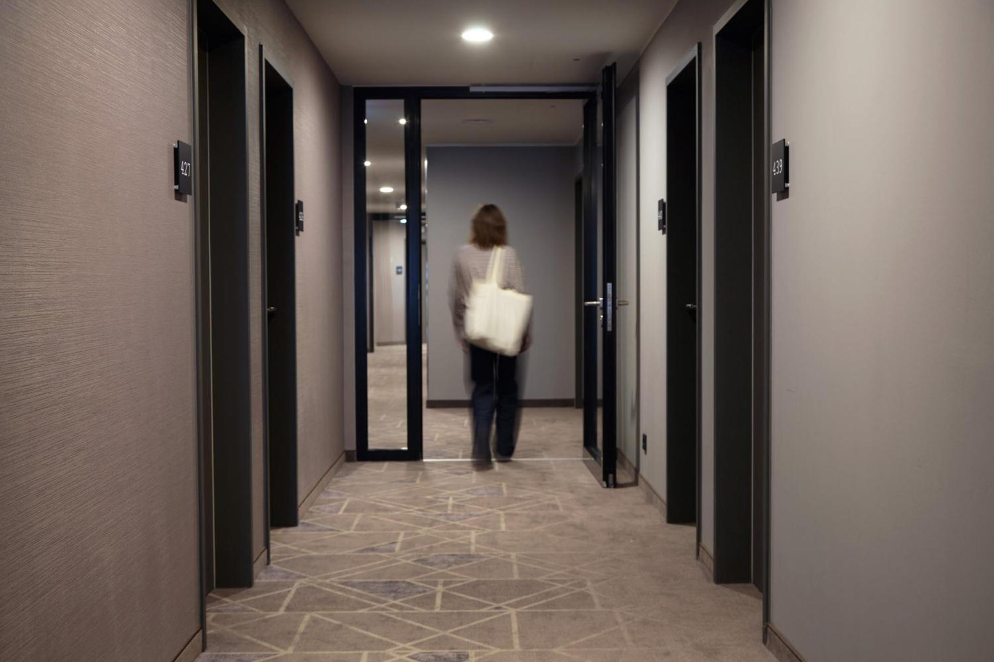 Holiday Inn - The Niu, Hub Dusseldorf Messe By Ihg Экстерьер фото