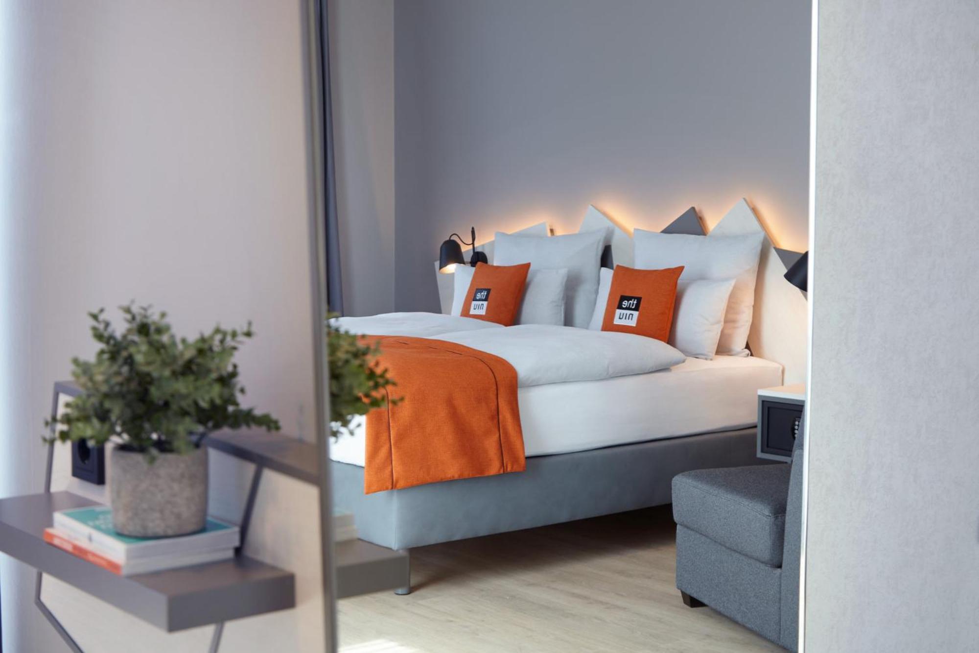 Holiday Inn - The Niu, Hub Dusseldorf Messe By Ihg Экстерьер фото