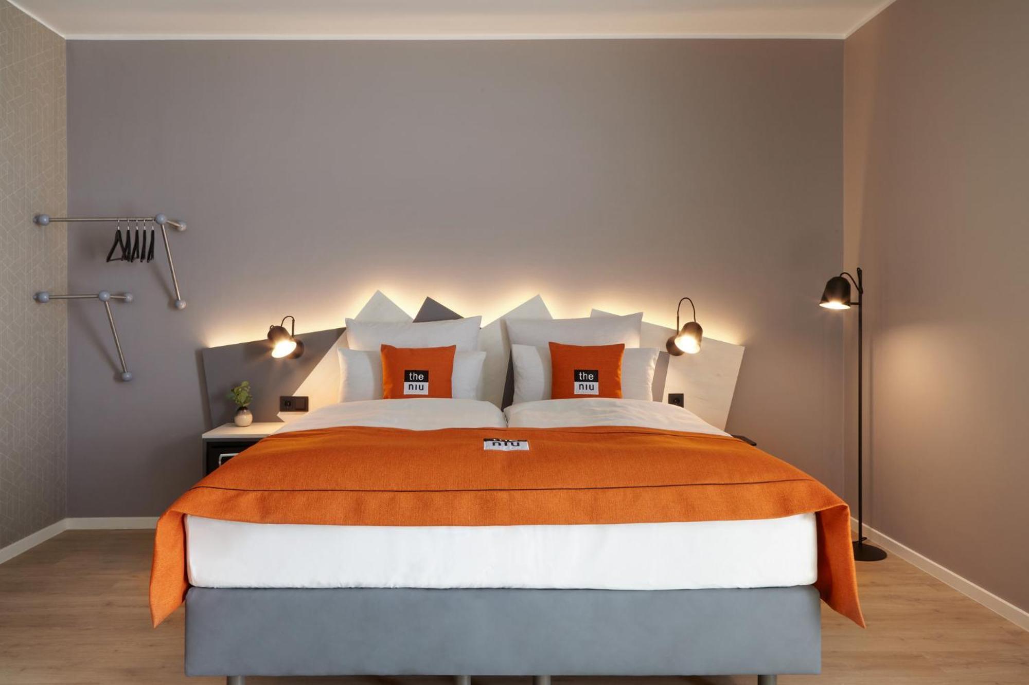 Holiday Inn - The Niu, Hub Dusseldorf Messe By Ihg Экстерьер фото